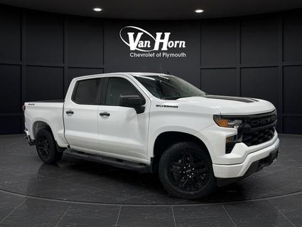 2022 Chevrolet Silverado Plymouth WI