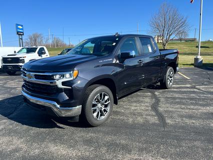 2022 Chevrolet Silverado Slinger WI