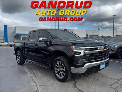 2022 Chevrolet Silverado Green Bay WI