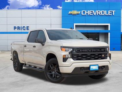 2026 Chevrolet Silverado Pleasanton TX