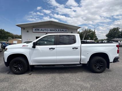 2021 Chevrolet Silverado Laurel  MT