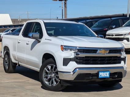 2026 Chevrolet Silverado Pleasanton TX