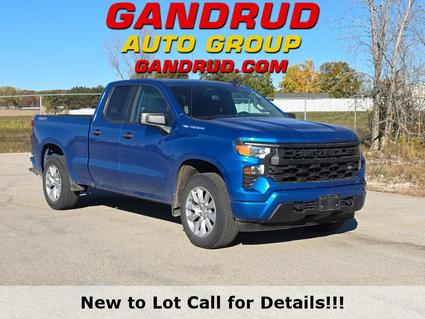 2022 Chevrolet Silverado Green Bay WI