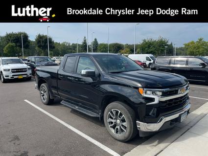 2024 Chevrolet Silverado Minneapolis MN