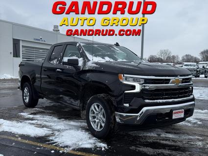 2022 Chevrolet Silverado Green Bay WI