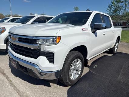 2022 Chevrolet Silverado Dexter MO