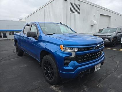 2022 Chevrolet Silverado Plymouth WI