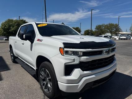 2023 Chevrolet Silverado Dodge City KS