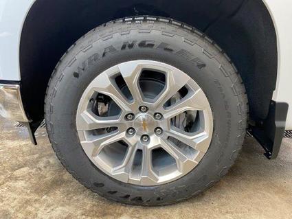 2023 Chevrolet Silverado Hazel Green WI