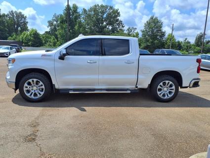 2022 Chevrolet Silverado Batesville MS
