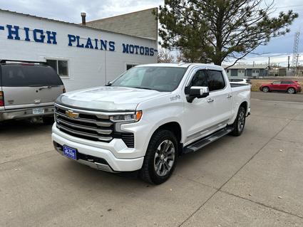 2023 Chevrolet Silverado Wolf Point MT