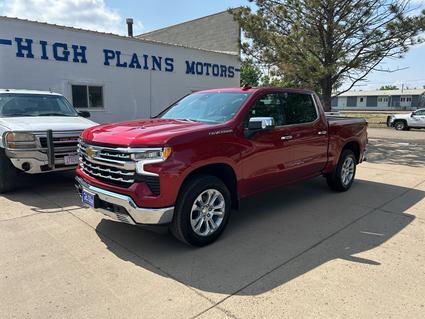 2025 Chevrolet Silverado Wolf Point MT