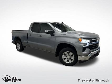 2025 Chevrolet Silverado Plymouth WI