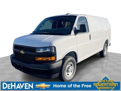 2025 Chevrolet Express Fort Wayne IN