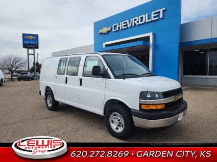 2025 Chevrolet Express Garden City KS
