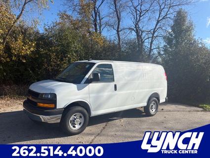 2025 Chevrolet Express Waterford WI