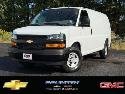 2025 Chevrolet Express Benton KY