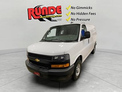 2025 Chevrolet Express Hazel Green WI