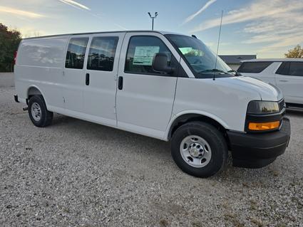 2025 Chevrolet Express Trenton IL