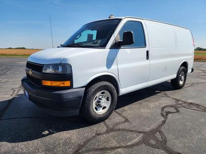 2021 Chevrolet Express Watseka IL