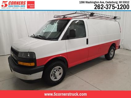 2018 Chevrolet Express Cedarburg WI