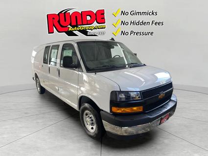 2025 Chevrolet Express Hazel Green WI