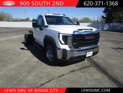 2026 GMC Sierra Dodge City KS