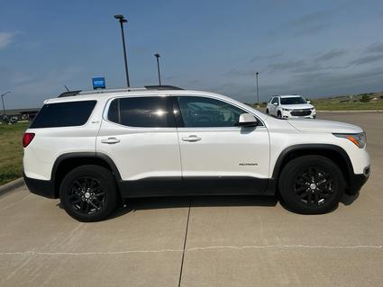 2019 GMC Acadia Pierre SD
