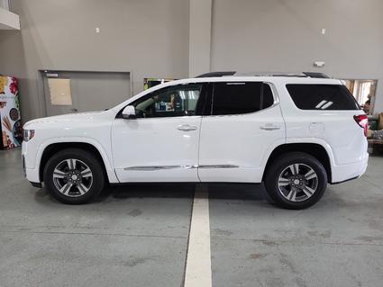 2023 GMC Acadia Manchester IA