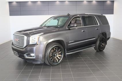 2017 GMC Yukon  