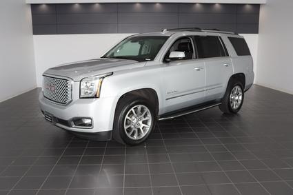 2017 GMC Yukon  
