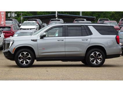 2025 GMC Yukon Tupelo MS
