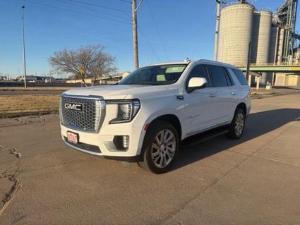 2022 GMC Yukon Lexington NE