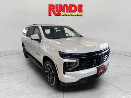 2025 Chevrolet Suburban Hazel Green WI