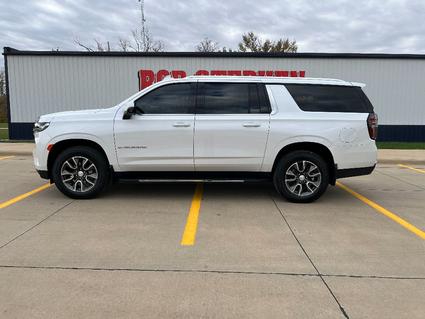 2022 Chevrolet Suburban Manchester IA