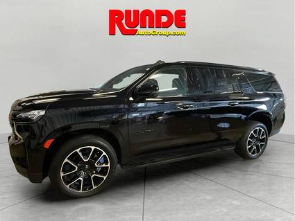 2023 Chevrolet Suburban Hazel Green WI