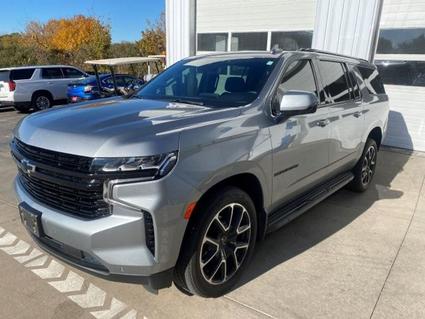 2023 Chevrolet Suburban Hazel Green WI