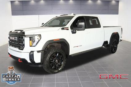 2024 GMC Sierra  