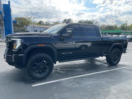 2024 GMC Sierra Manning SC