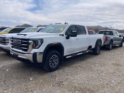 2024 GMC Sierra Laurel  MT