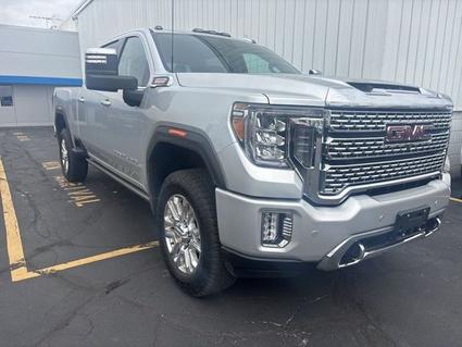 2023 GMC Sierra Plymouth WI