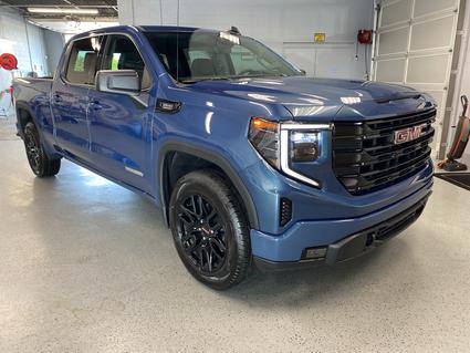 2025 GMC Sierra Nappanee IN