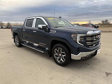 2023 GMC Sierra Devils Lake ND