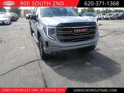 2025 GMC Sierra Dodge City KS