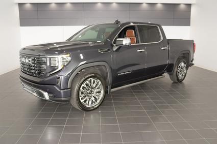 2023 GMC Sierra  