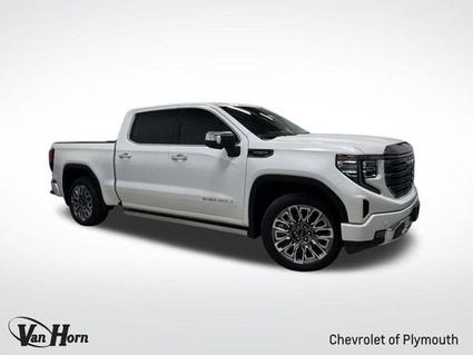 2024 GMC Sierra Plymouth WI