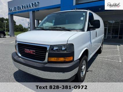2022 GMC Savana Newton NC