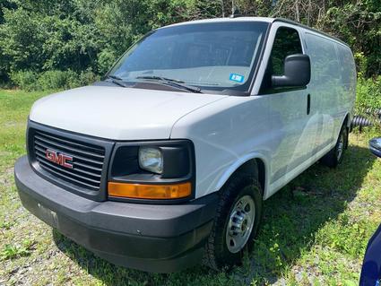 2017 GMC Savana Cliffton Park NY