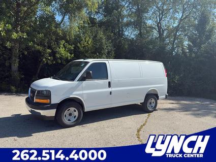 2025 GMC Savana Waterford WI