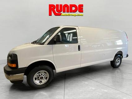2025 GMC Savana Hazel Green WI
